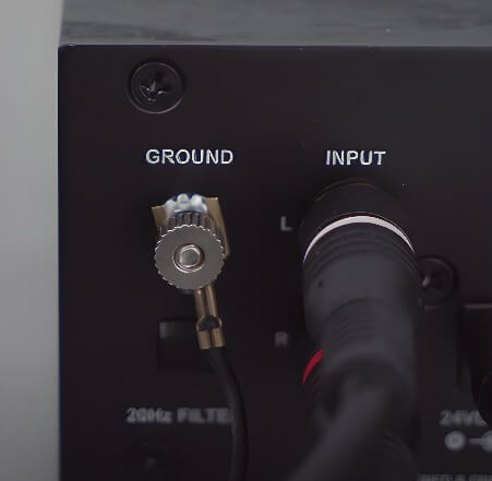 ground lug phono preamp