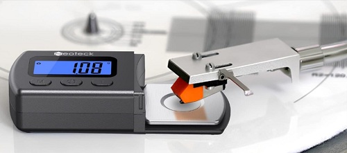 an image showing tracking force scale gauge working