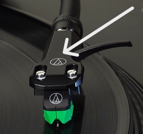 an image showing a closer look of headshell