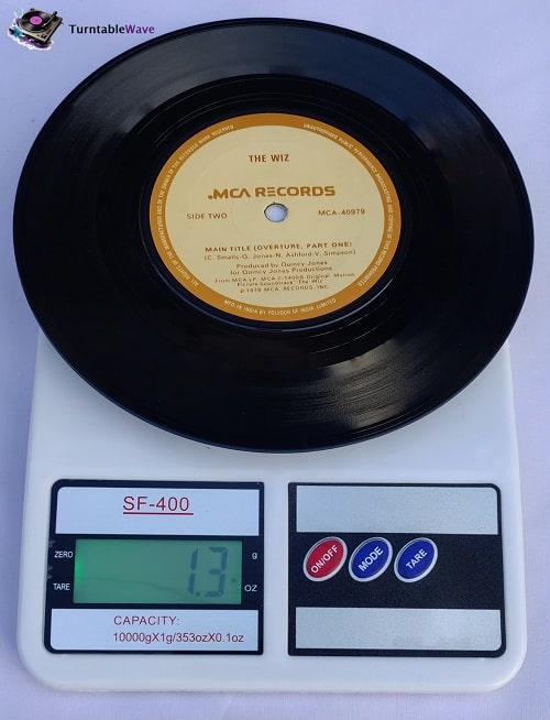 an image showing weight of 7 inch record
